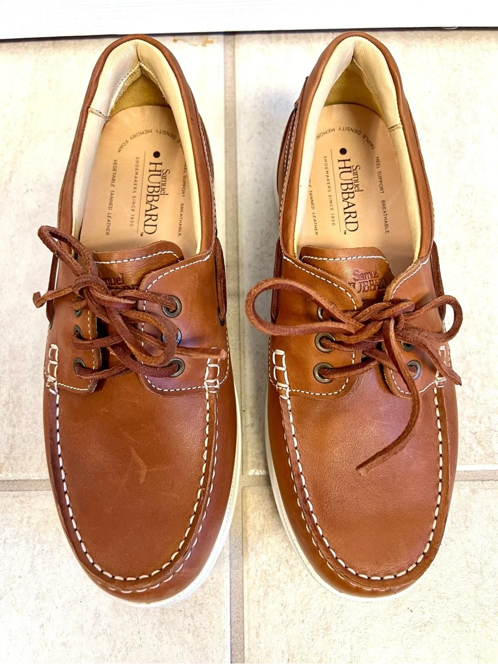 Samuel Hubbard New Endeavor boat shoes tan leather moc-toe stitching preppy 8.5M